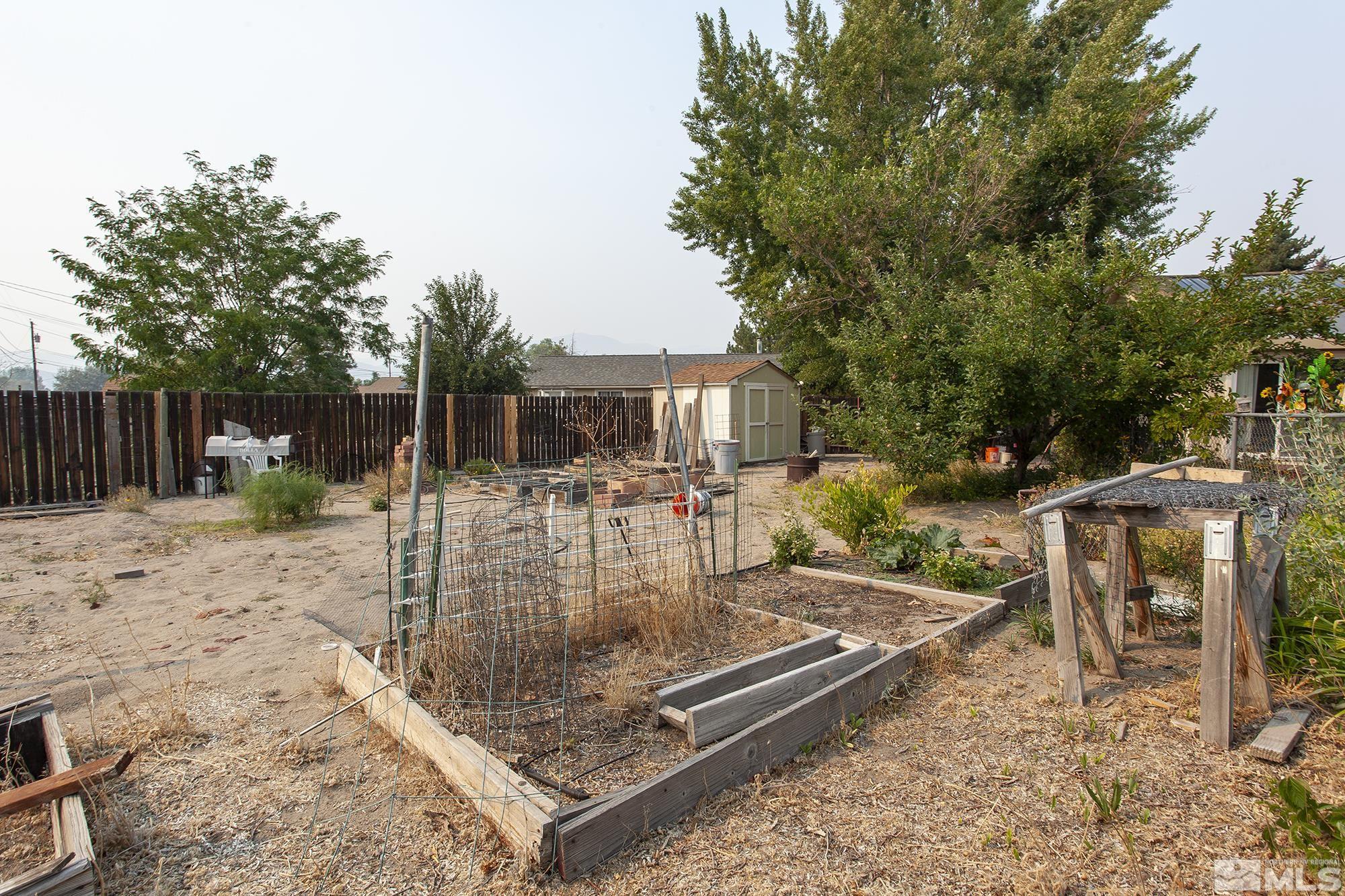 17410 Cold Springs Drive Reno, NV 89508 - Photo 6 of 40 Photo 6