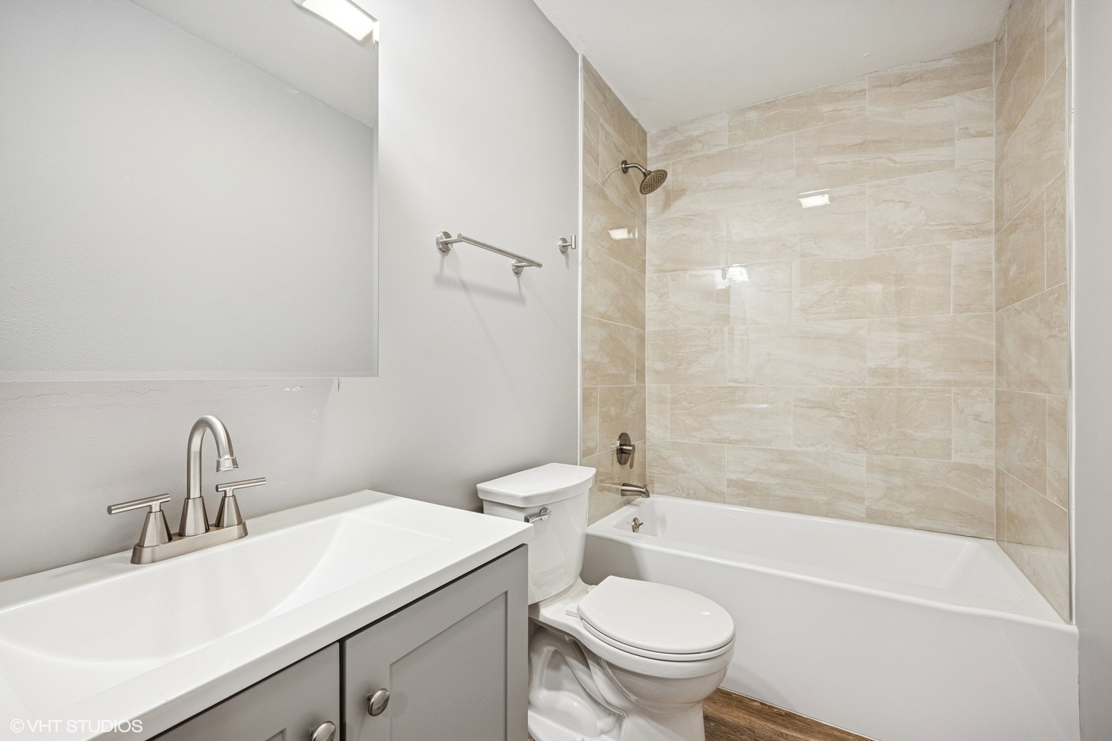 1460 Rosedale Lane Hoffman Estates, IL 60169 - Photo 23 of 27 Gallery Image 23