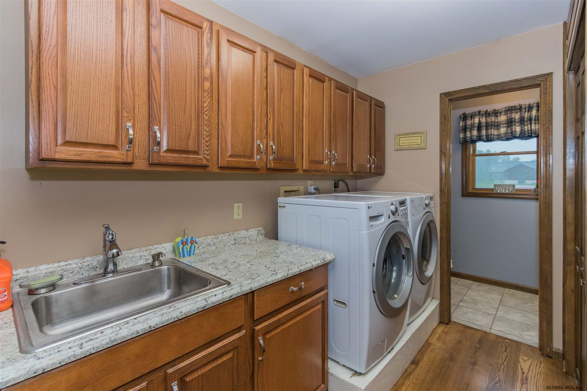 286 Morrow Road Amsterdam, NY 12010 - Photo 11 of 79 Photo 11
