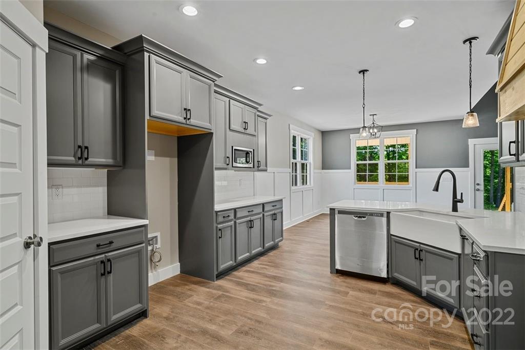 339 Grassy Rdg Court Clover, SC 29710 - Photo 8 of 34 Gallery Image 8