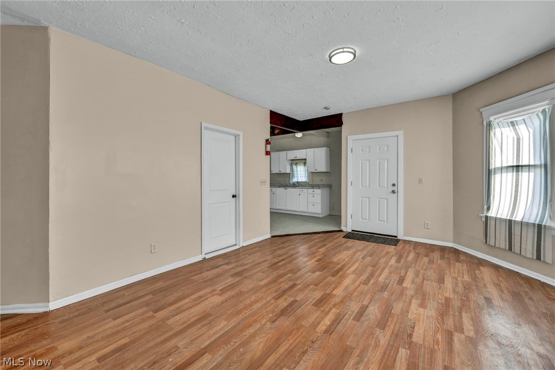 3408 Riverside Avenue Cleveland, OH 44109 - Photo 12 of 40