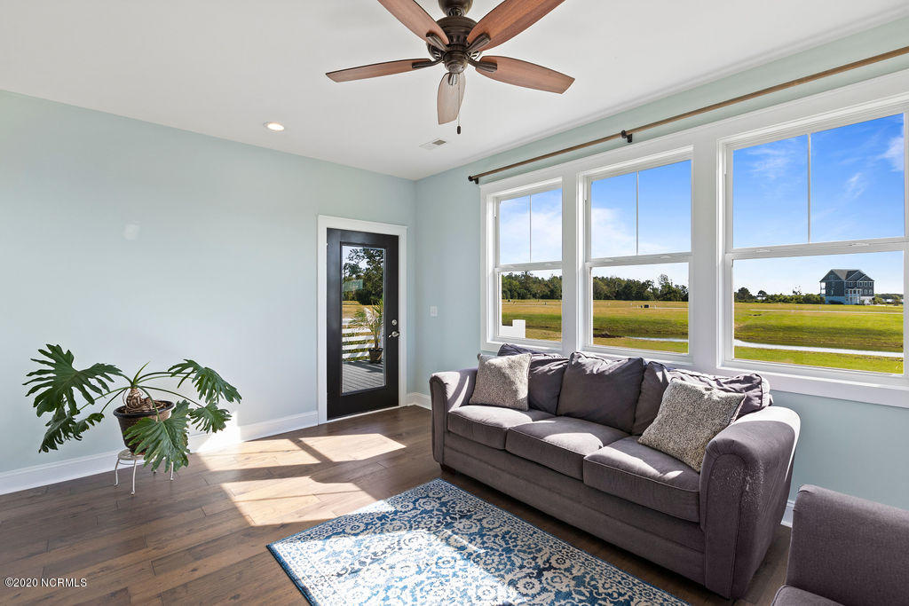 817 Sweetgrass Street Holly Ridge, NC 28445 - Photo 20 of 60 Sunroom