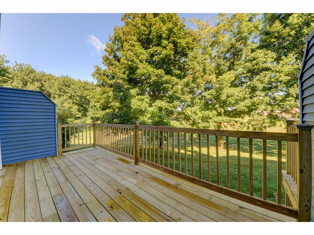 71 Seabury Hampton, NH 03842 - Photo 6 of 36 Gallery Image 6