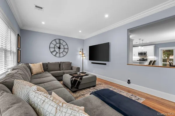 $749,000 | 66 Arch Drive, Holbrook, NY 11741