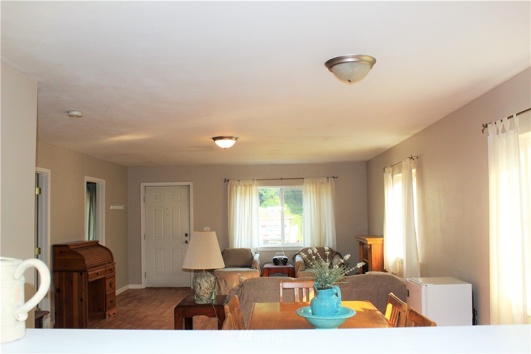 4926 Forsberg Road Birch Bay, WA 98230 - Photo 9 of 23 Gallery Image 9