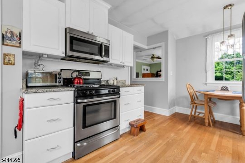 160 Hillcrest Road Flemington, NJ 08822 - Photo 8 of 40