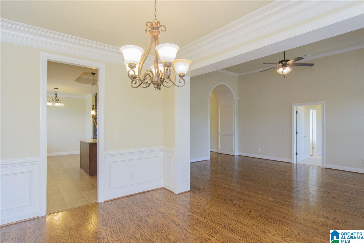 1077 Evan Circle Chelsea, AL 35043 - Photo 15 of 49