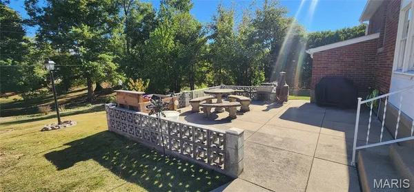 $180,000 | 2412 State Street, Chester, IL 62233