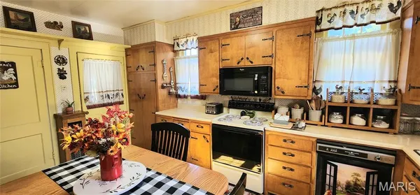 $180,000 | 2412 State Street, Chester, IL 62233