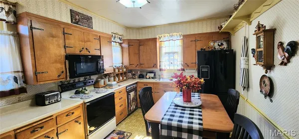 $180,000 | 2412 State Street, Chester, IL 62233