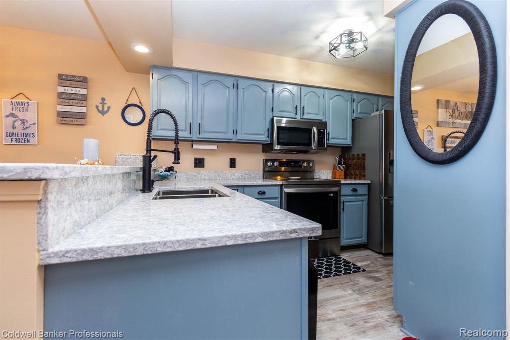 271 Chrysler Road, Unit 19 Oscoda, MI 48750 - Photo 17 of 53