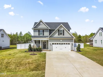 a house view with a outdoor space