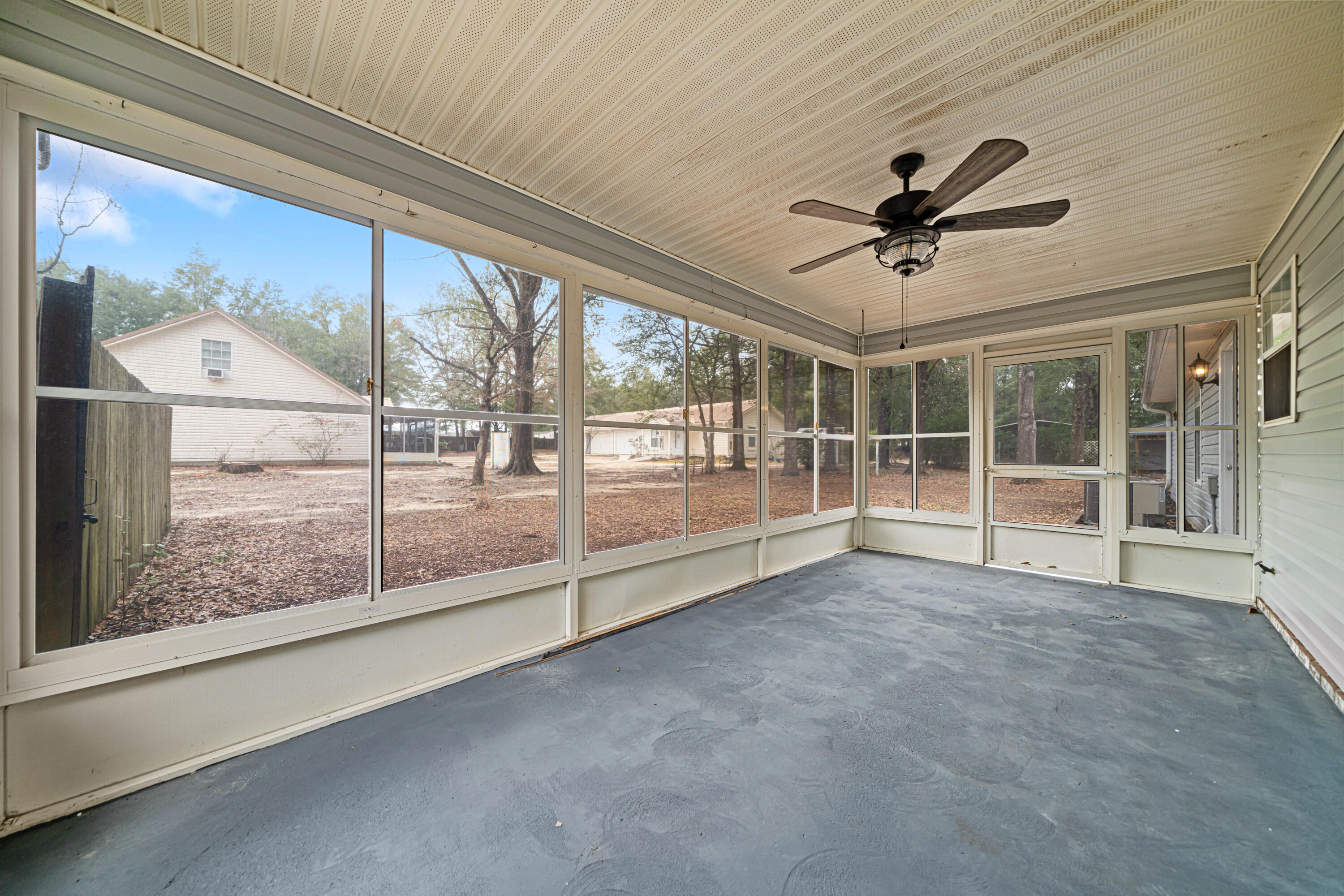 6004 Donald Guy Road Crestview, FL 32539 - Photo 21 of 31 Morning Coffee Time