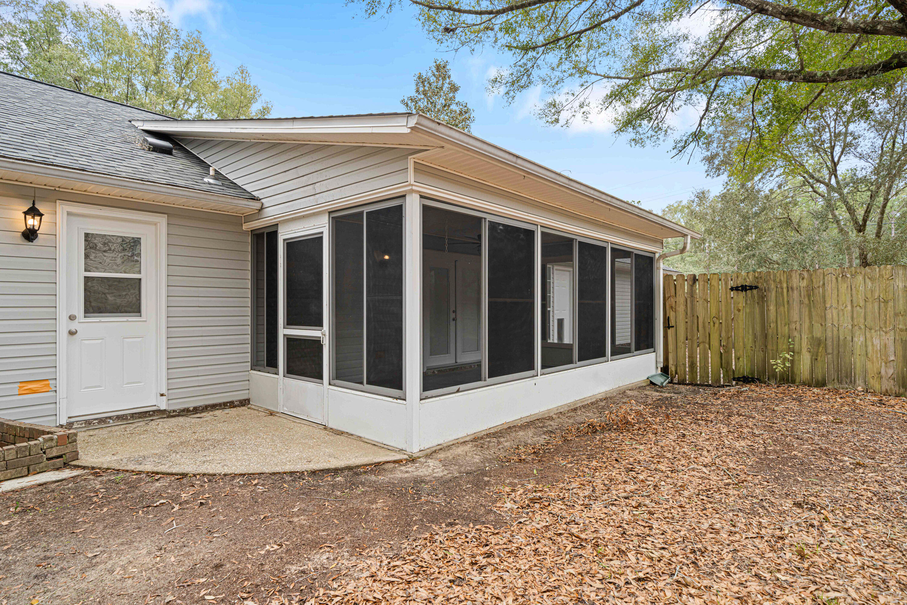 6004 Donald Guy Road Crestview, FL 32539 - Photo 23 of 31 Don't Worry about a Thing