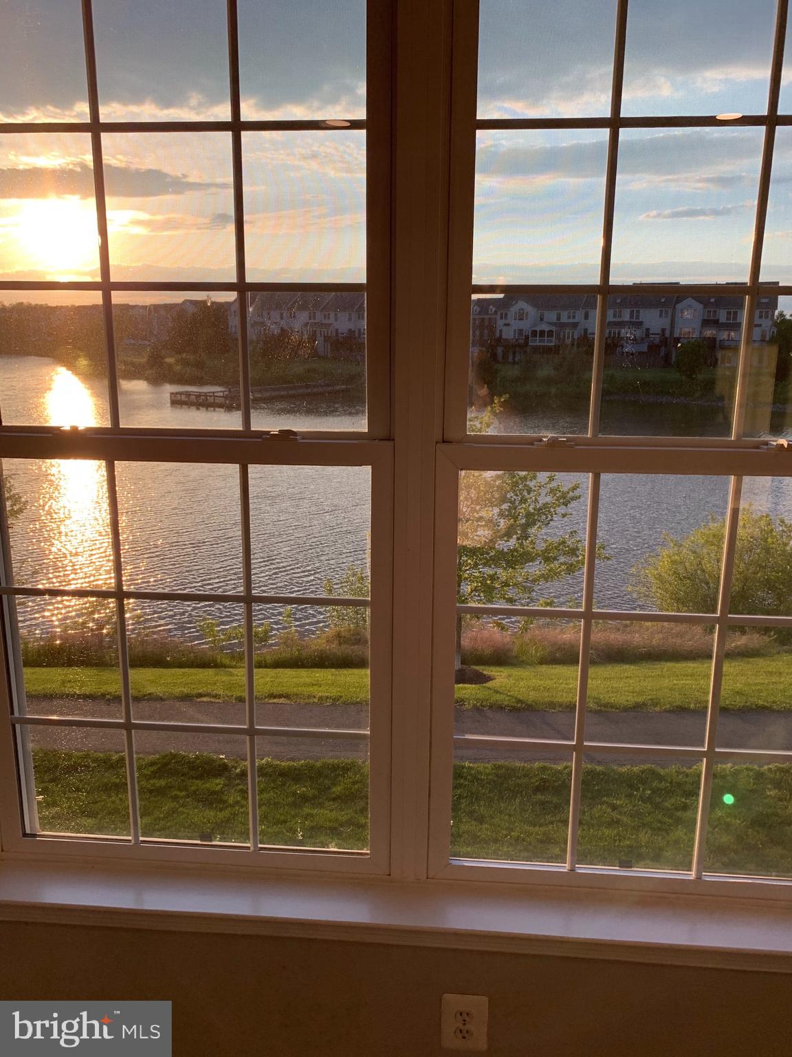 25323 Eldridge Terrace Chantilly, VA 20152 - Photo 15 of 27