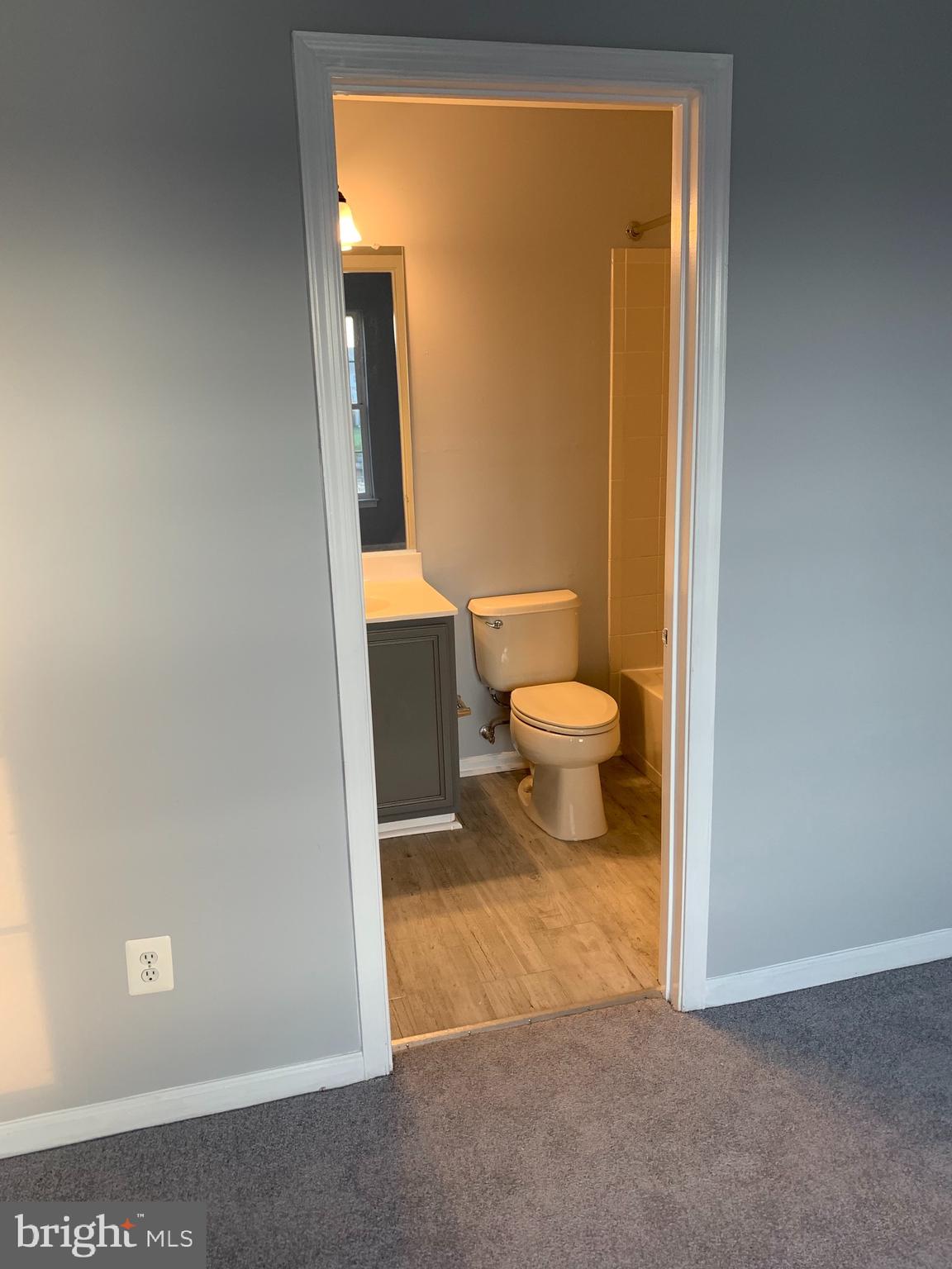 25323 Eldridge Terrace Chantilly, VA 20152 - Photo 20 of 27