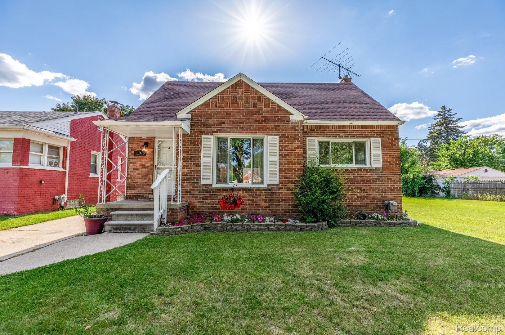 11375 Inkster Road Livonia, MI 48150 - Photo 2 of 15 Gallery Image 2