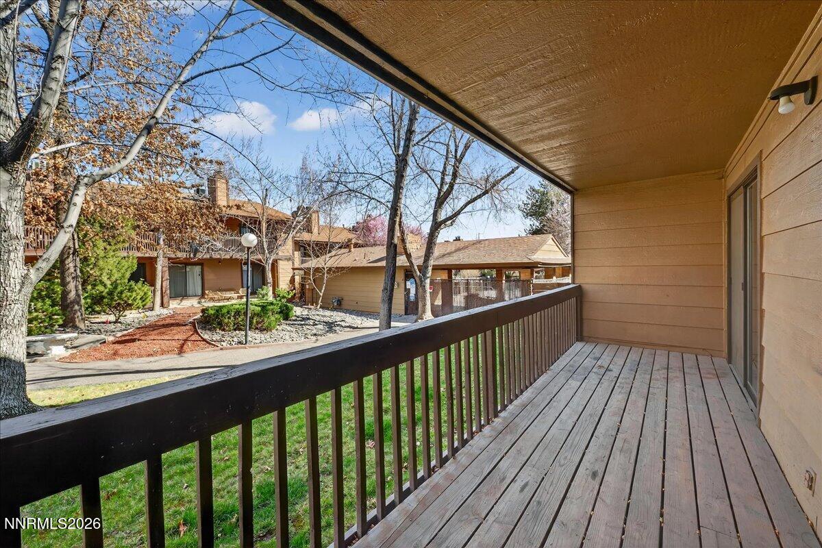 2980 Tierra Verde East Reno, NV 89512 - Photo 17 of 27 17-DSC_8961