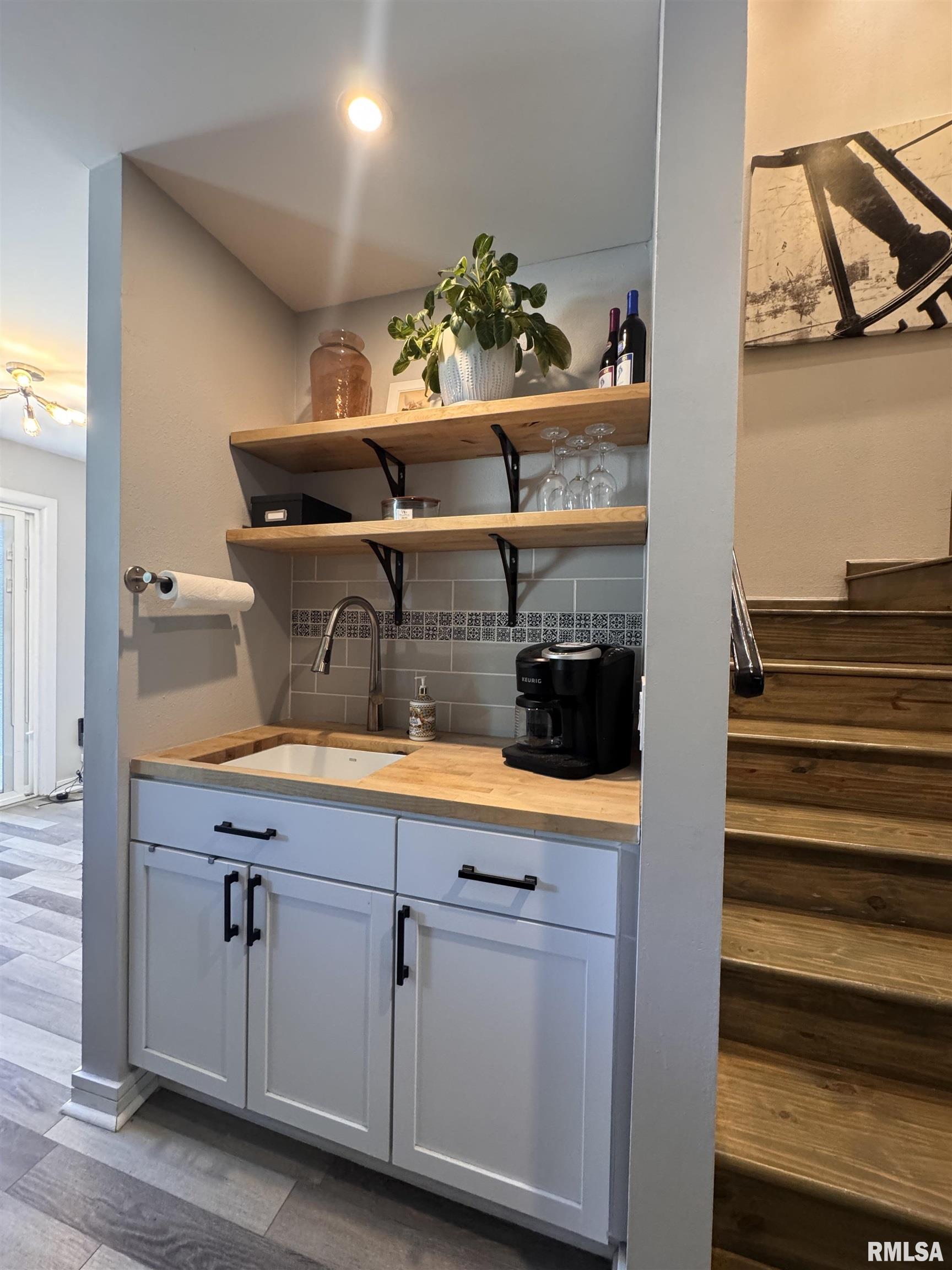 255 Jamestown Road Macomb, IL 61455 - Photo 21 of 35