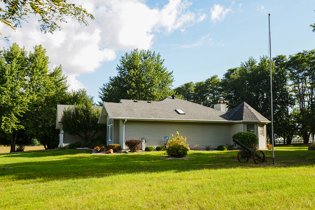 3695 South 4500E Road St. Anne, IL 60964 - Photo 10 of 30 Gallery Image 10