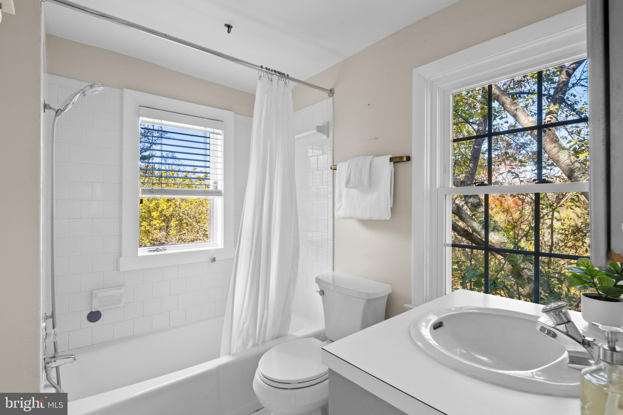 2675 Pfefferkorn Road West Friendship, MD 21794 - Photo 23 of 65 2nd floor full bath