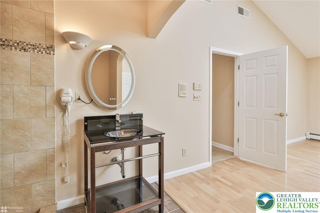 3032 Center Street Bethlehem, PA 18017 - Photo 35 of 72