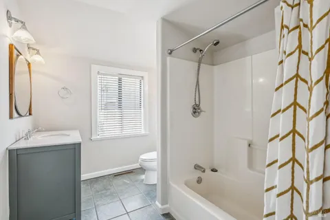 $610,000 | 18450 Lucas Avenue, Sonoma, CA 95476