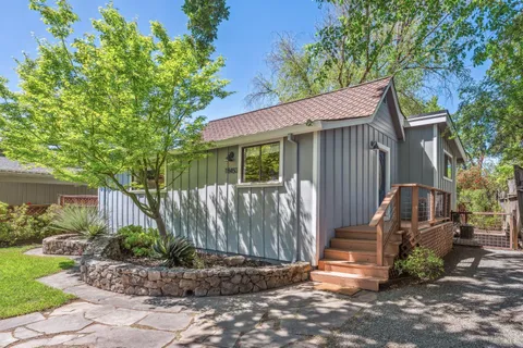 $610,000 | 18450 Lucas Avenue, Sonoma, CA 95476