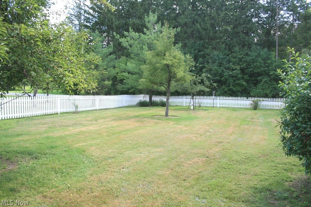 36055 Jackson Road Chagrin Falls, OH 44022 - Photo 18 of 20