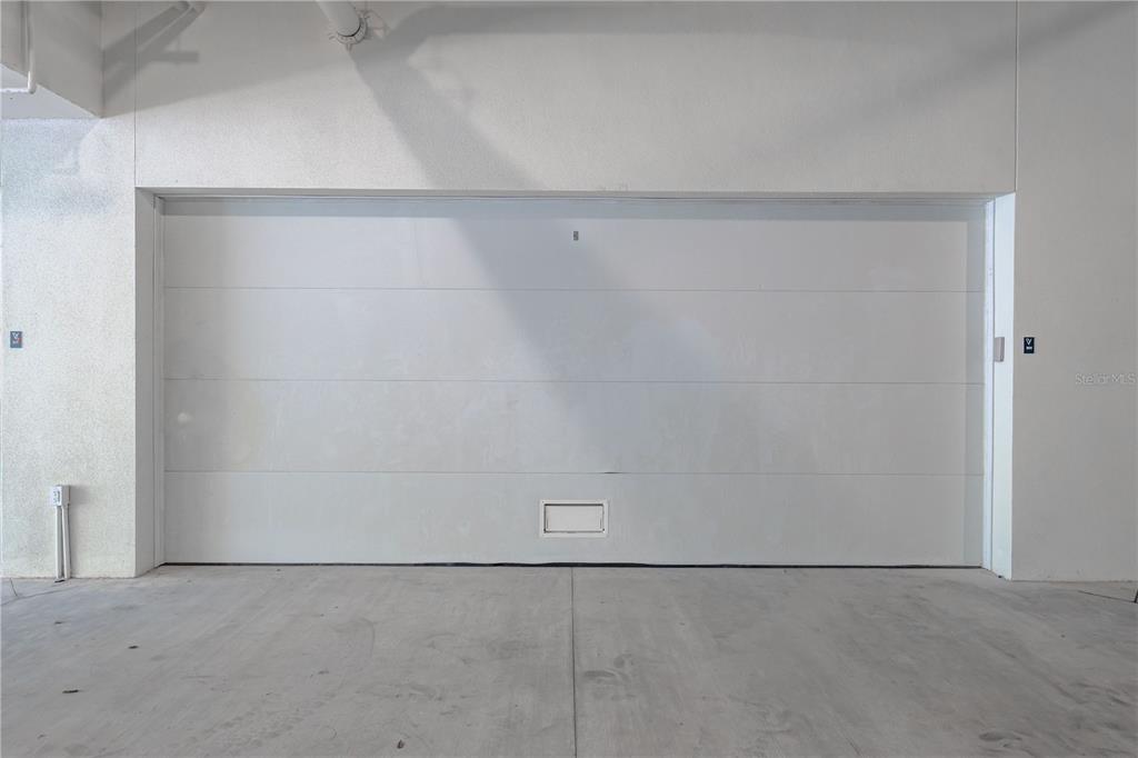 111 Golden Gate Point, Unit 201 Sarasota, FL 34236 - Photo 33 of 64