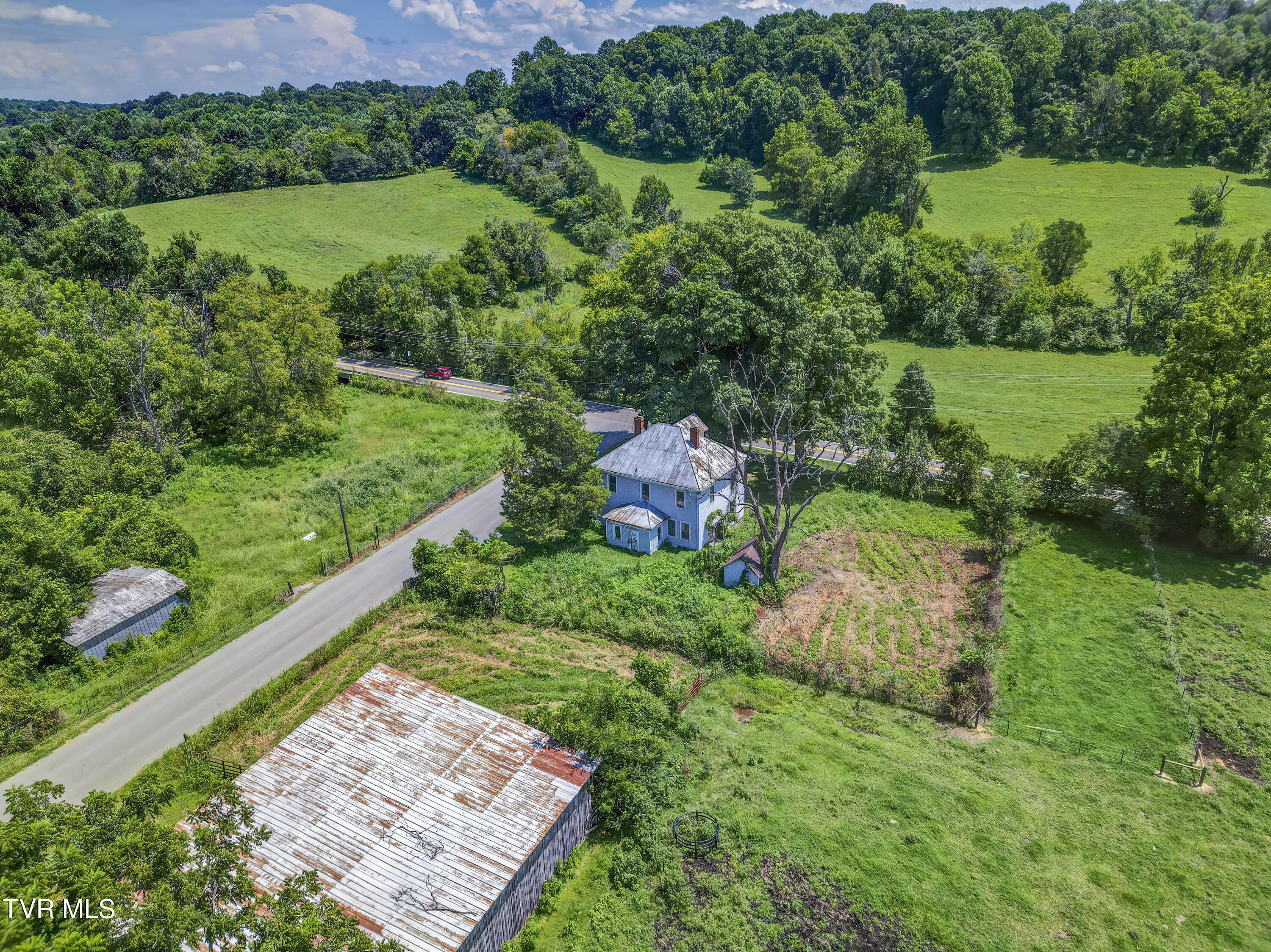101 Shell Road, Unit 101 Jonesborough, TN 37659 - Photo 9 of 31 101 Shell Road (9)