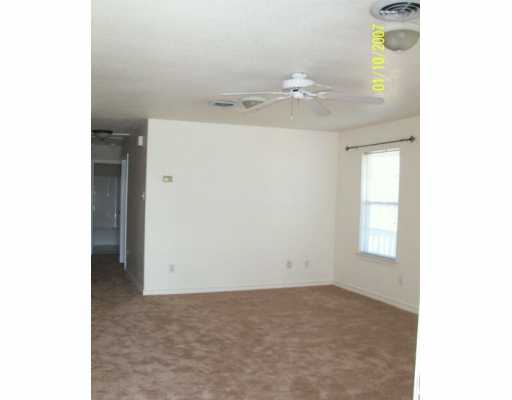 3826 Matteson Street Corpus Christi, TX 78418 - Photo 3 of 8