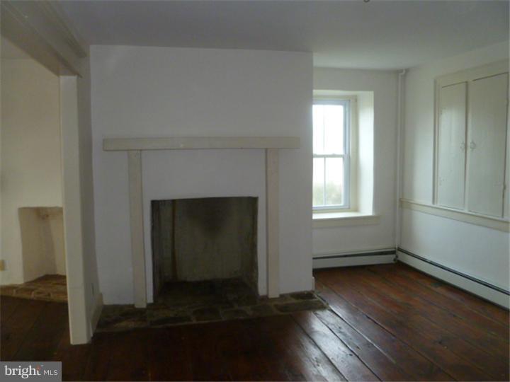 675 Ridge Road Spring City, PA 19475 - Photo 4 of 10