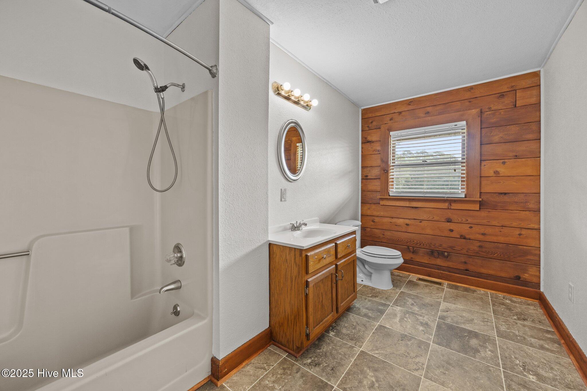 3482 Hog Market Road Farmville, NC 27828 - Photo 37 of 51 26-web-or-mls-IMG_2220