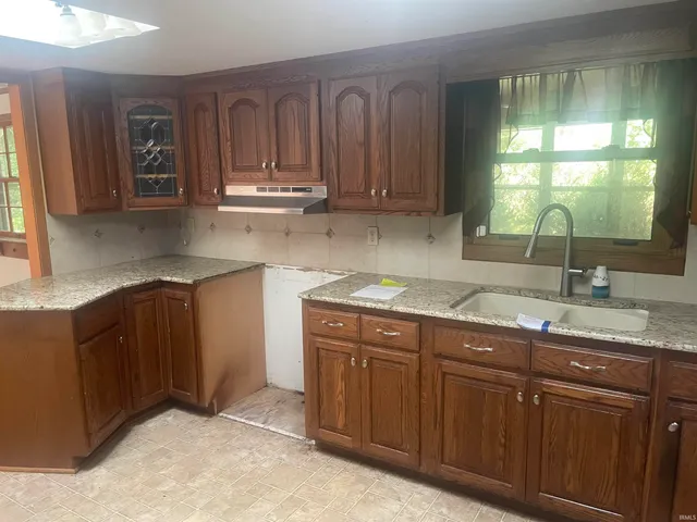 $159,000 | 1906 West James Drive, Marion, IN 46952