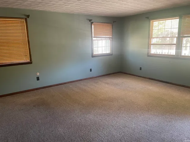 $159,000 | 1906 West James Drive, Marion, IN 46952