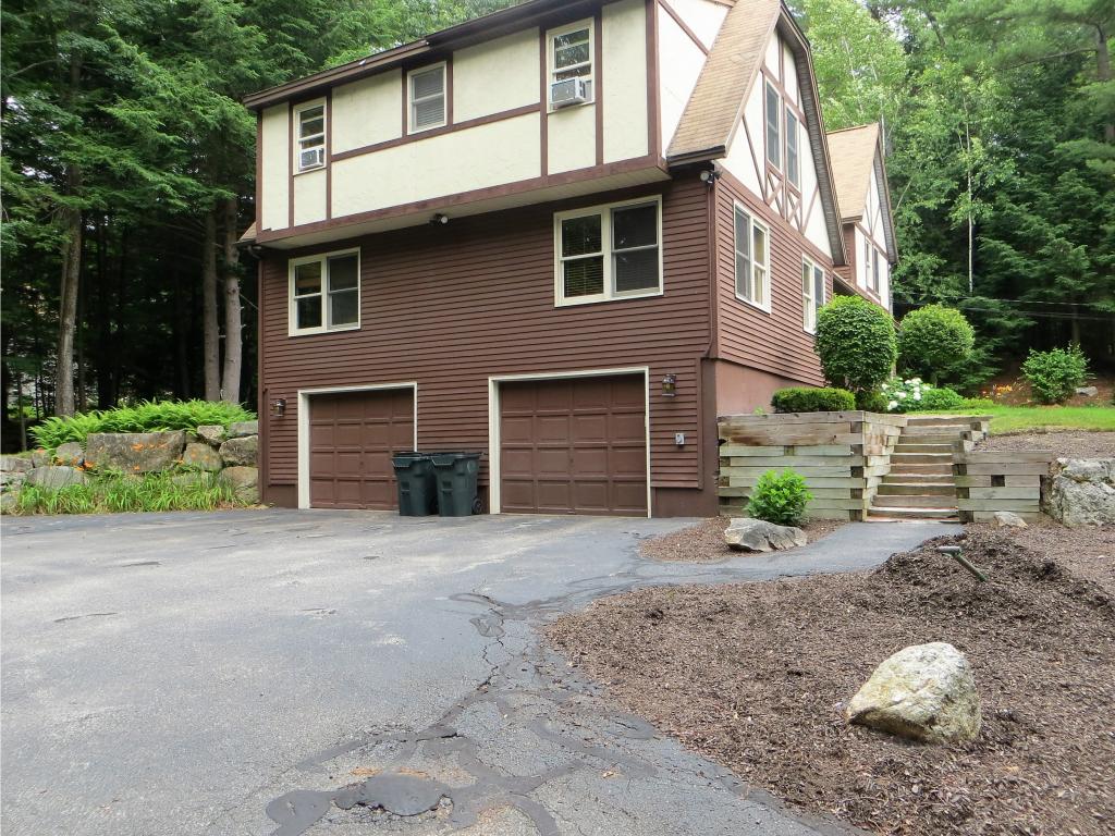77 Tibbetts Hill Road, Unit B Goffstown, NH 03045 - Photo 2 of 8 Gallery Image 2