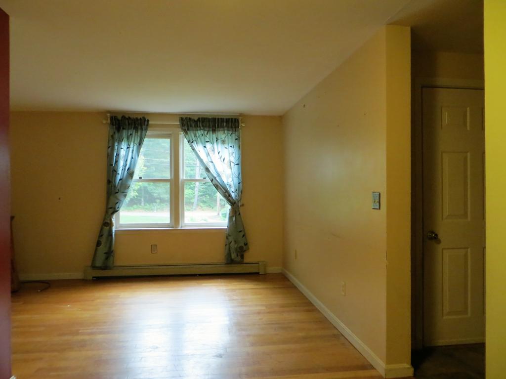 77 Tibbetts Hill Road, Unit B Goffstown, NH 03045 - Photo 5 of 8 Gallery Image 5