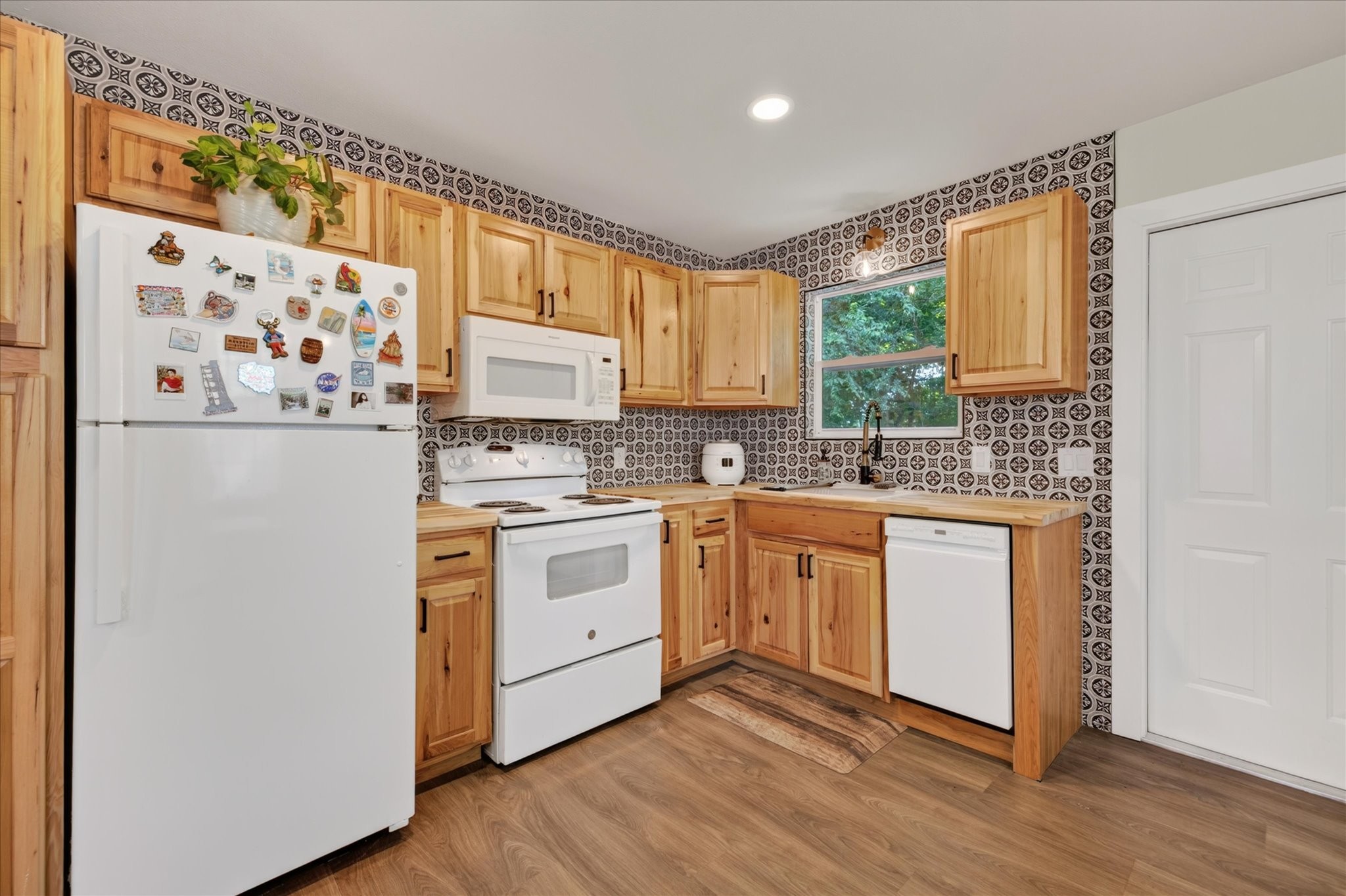 240 Burch Road Clarksville, TN 37042 - Photo 11 of 22 Gallery Image 11