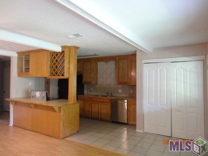 13552 Broad Court Baton Rouge, LA 70810 - Photo 7 of 19 Gallery Image 7