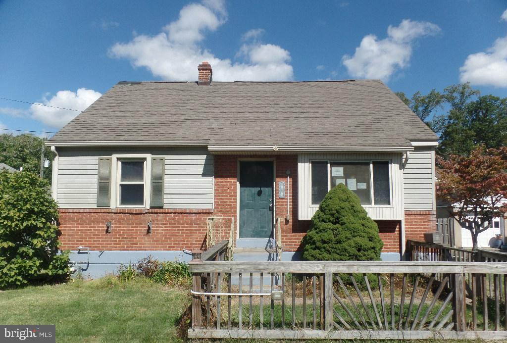 2413 Horsham Road Hatboro, PA 19040 - Photo 3 of 51 Gallery Image 3