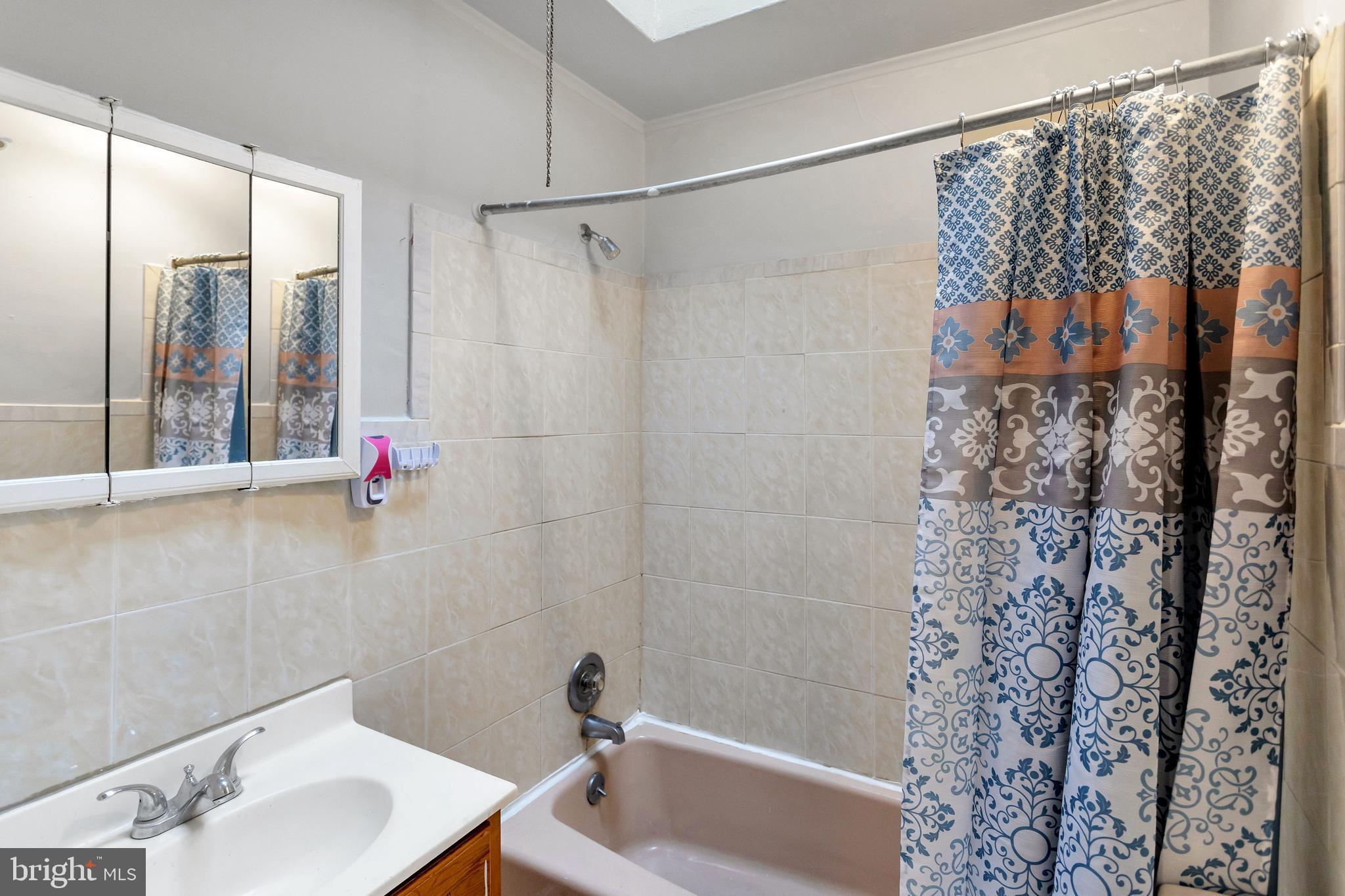 356 Richfield Road Upper Darby, PA 19082 - Photo 18 of 24