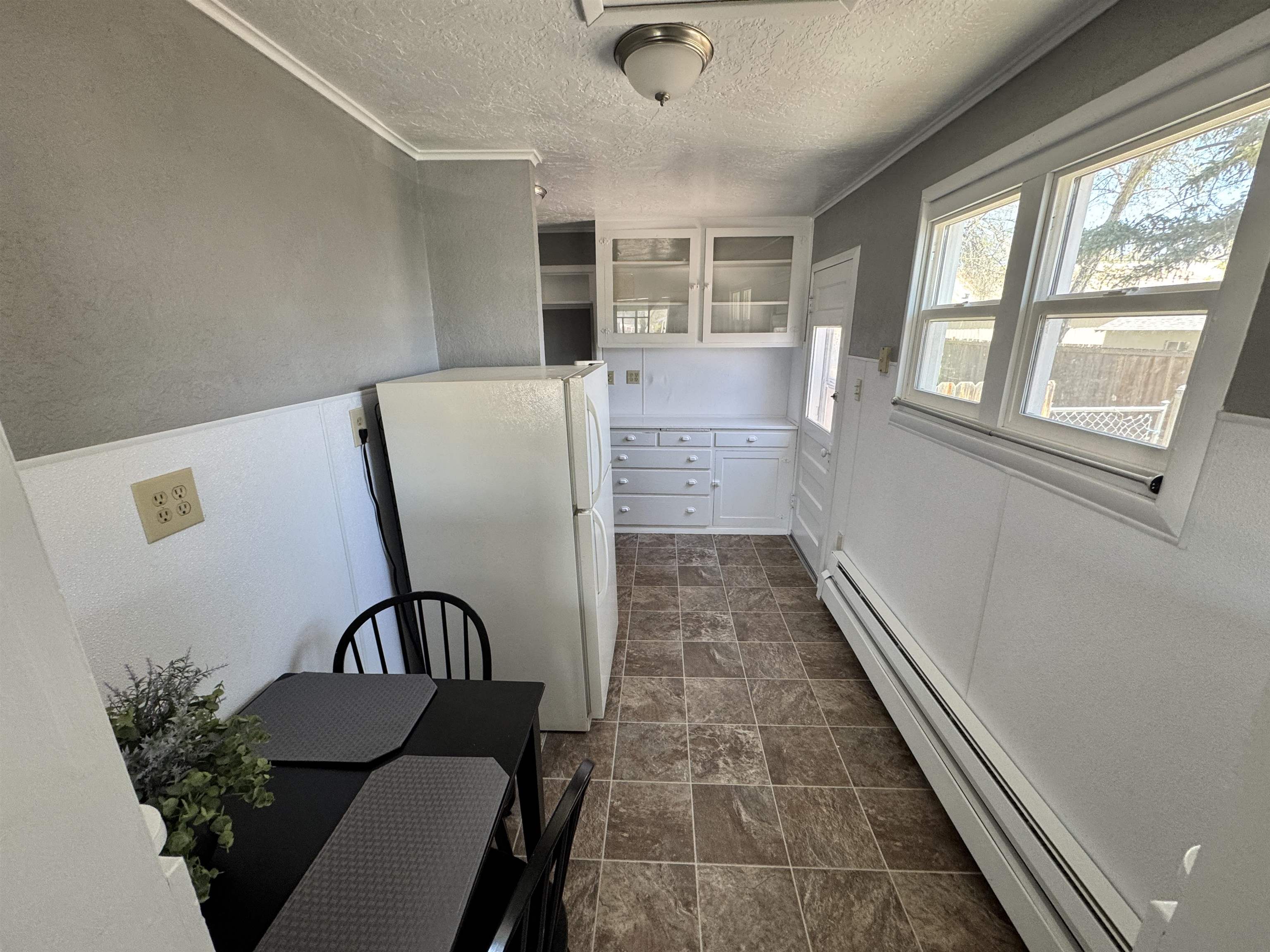 405 Daley Street Rawlins, WY 82301 - Photo 5 of 18
