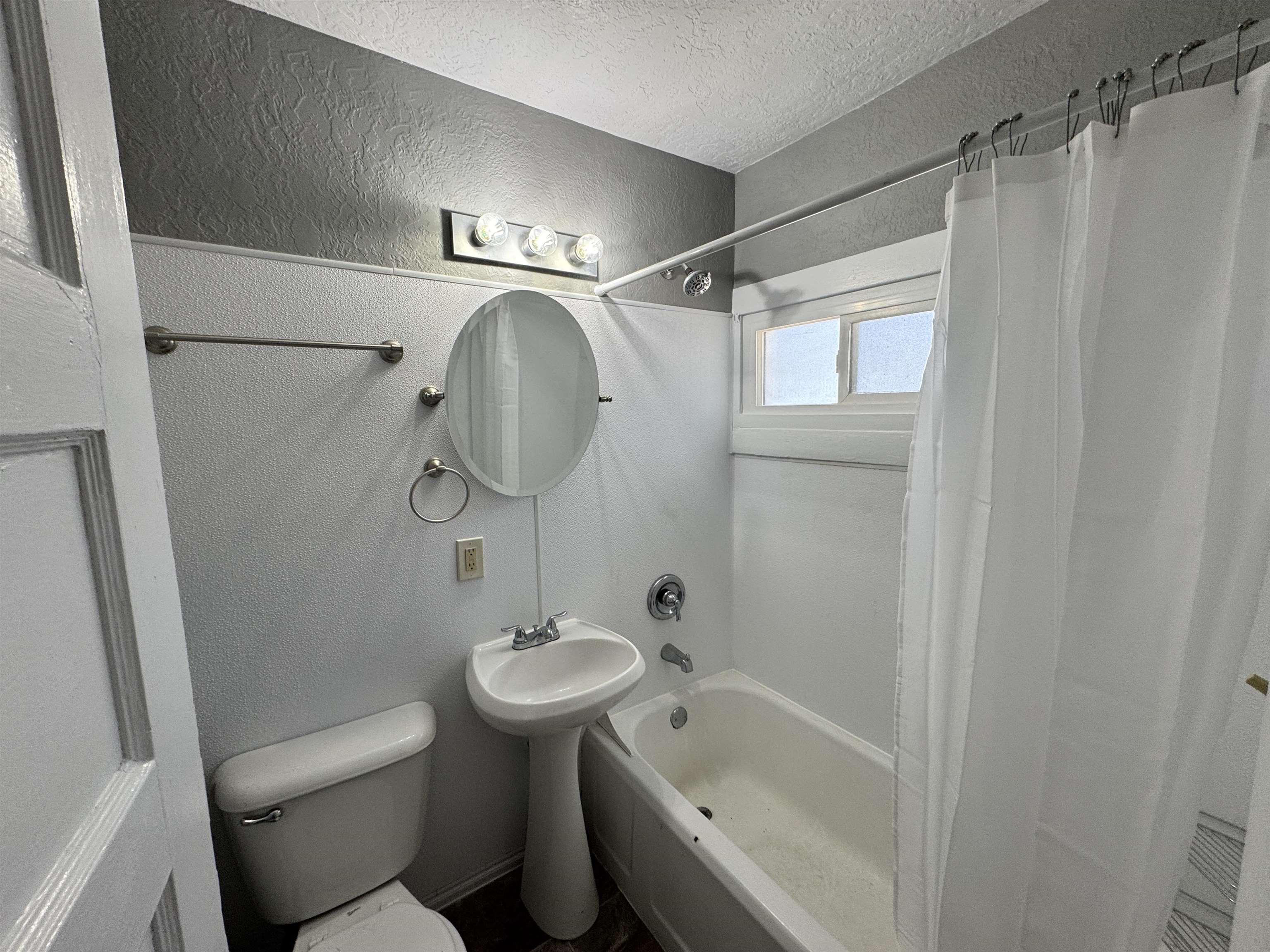 405 Daley Street Rawlins, WY 82301 - Photo 10 of 18