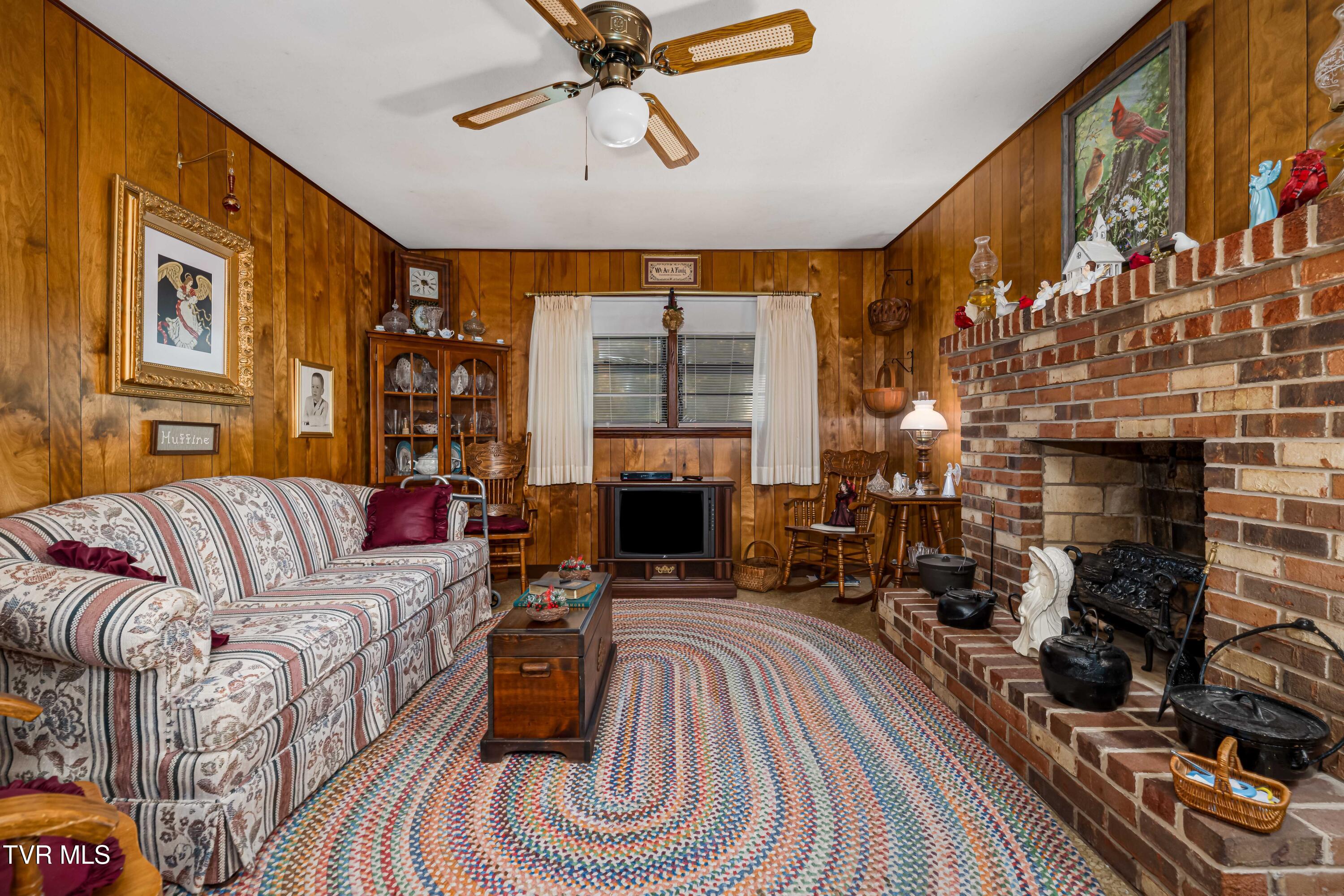 1115 Huffine Road Johnson City, TN 37604 - Photo 16 of 48 1115 Huffine Rd (30 of 52)