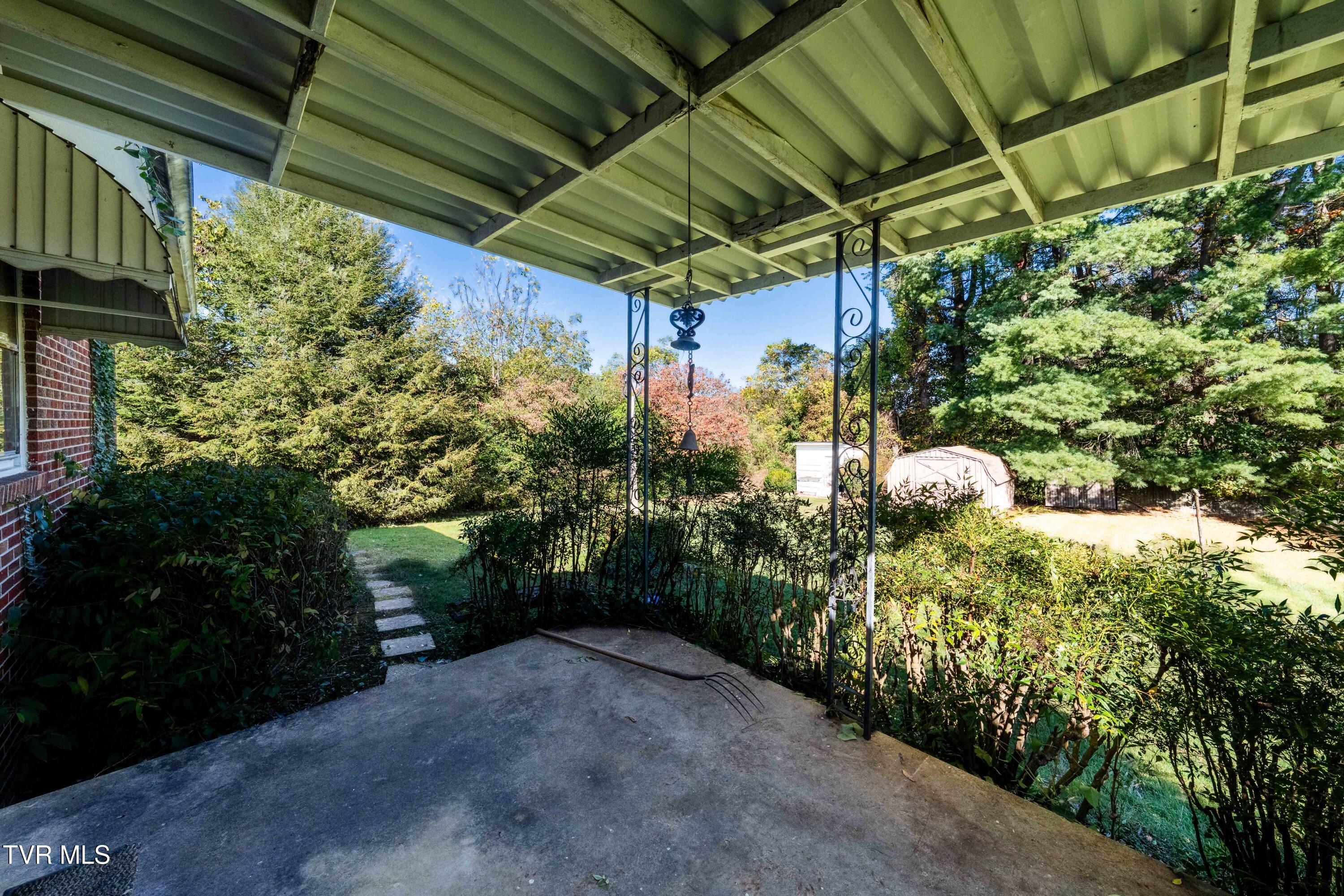 1115 Huffine Road Johnson City, TN 37604 - Photo 40 of 48 1115 Huffine Rd (15 of 52)