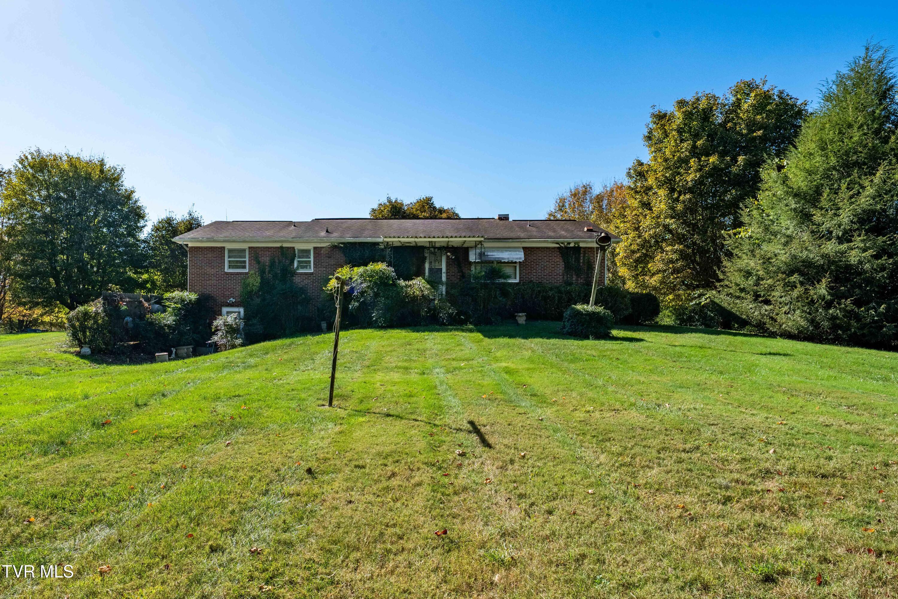 1115 Huffine Road Johnson City, TN 37604 - Photo 41 of 48 1115 Huffine Rd (22 of 52)