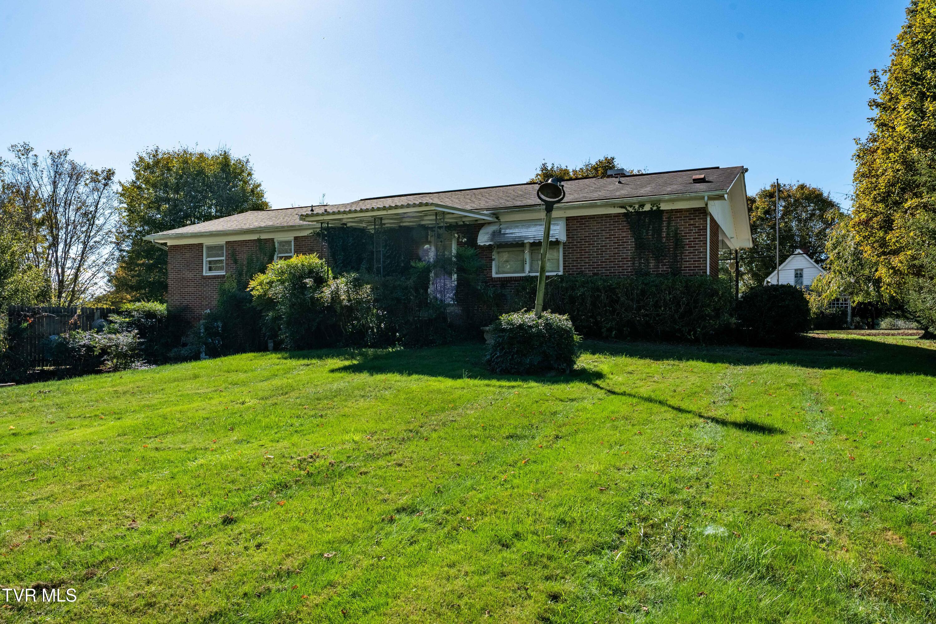 1115 Huffine Road Johnson City, TN 37604 - Photo 43 of 48 1115 Huffine Rd (23 of 52)