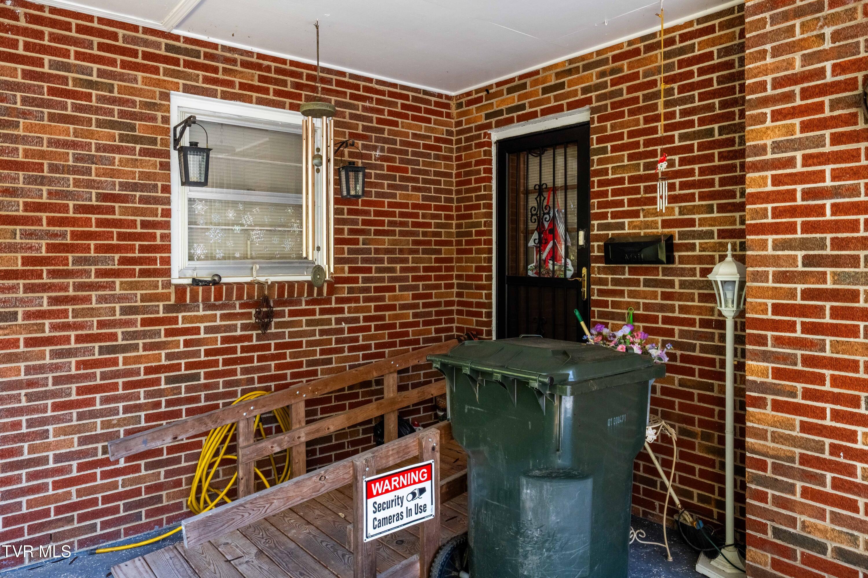 1115 Huffine Road Johnson City, TN 37604 - Photo 8 of 48 1115 Huffine Rd (11 of 52)