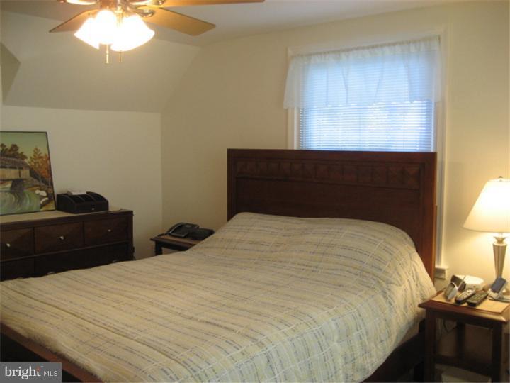706 Fairview Road Swarthmore, PA 19081 - Photo 9 of 24 Bedroom - Main